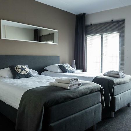 Hotel En Grand Cafe De Pauw Рурмонд Екстер'єр фото