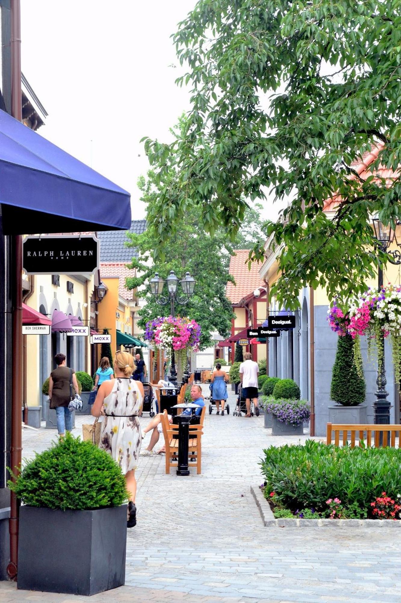 Hotel En Grand Cafe De Pauw Рурмонд Екстер'єр фото