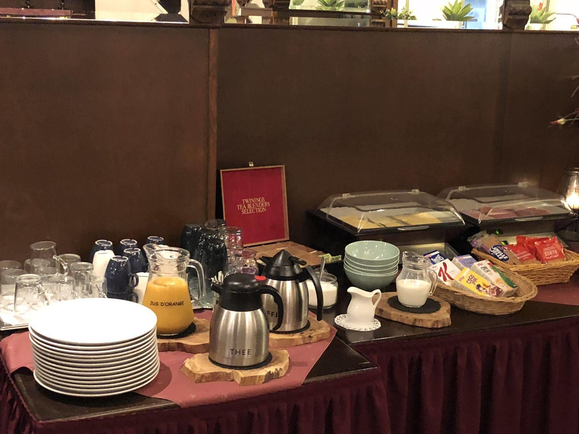 Hotel En Grand Cafe De Pauw Рурмонд Екстер'єр фото